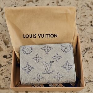 Louis Vuitton Cléa Blue Monogram Wallet FULL INCLUSION